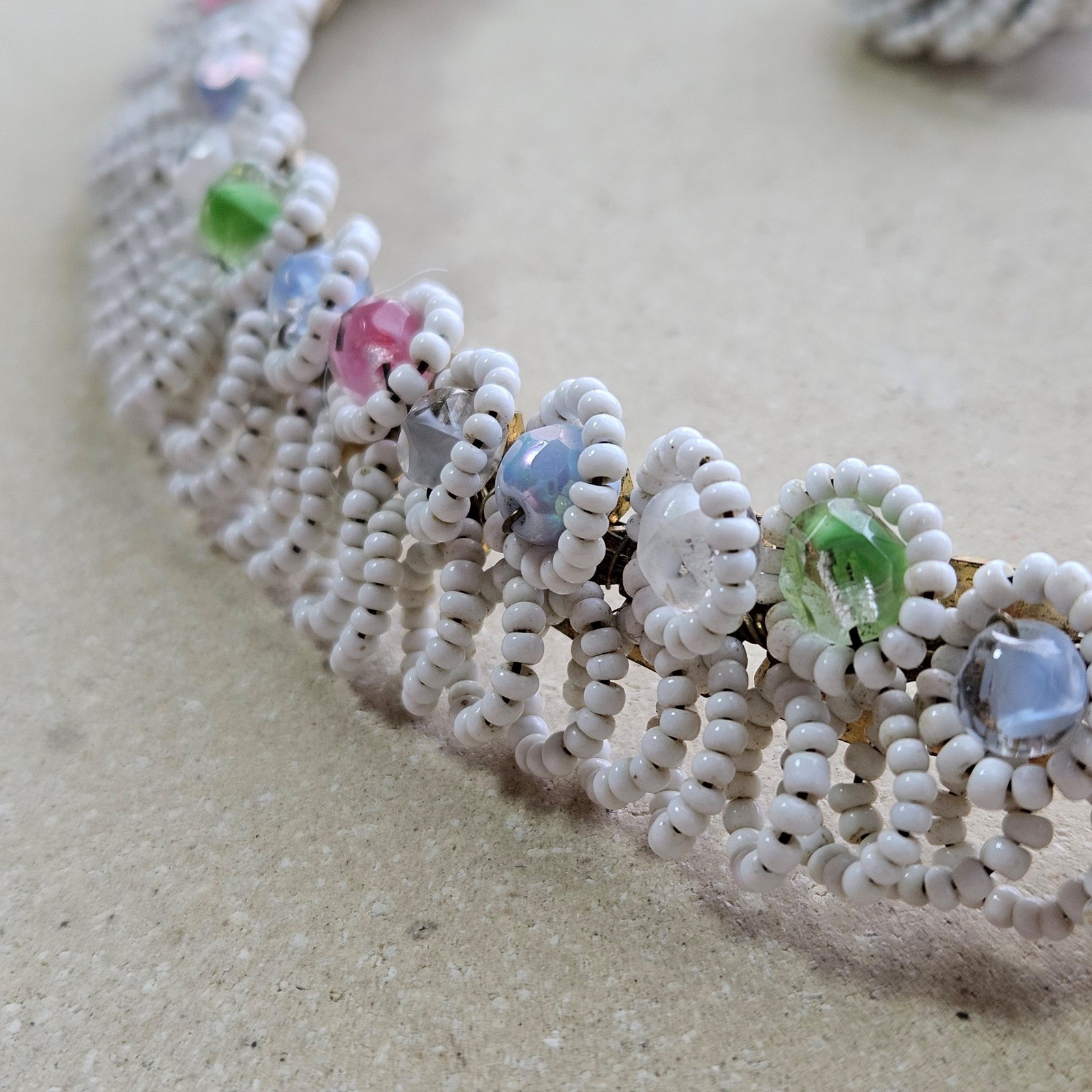Vtg 50s White Seed Bead Pastel Glass Choker Necklace and Clip On Earrings Set