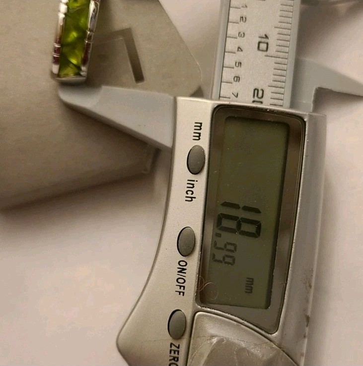 Vintage Suzanne Somers Peridot Mini Trillion Cut Silver Earrings