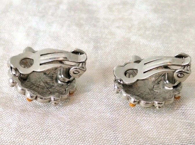 VTG Dainty Enameled Art Deco Floral Cluster Silver Clip-on Earrings Green Orange