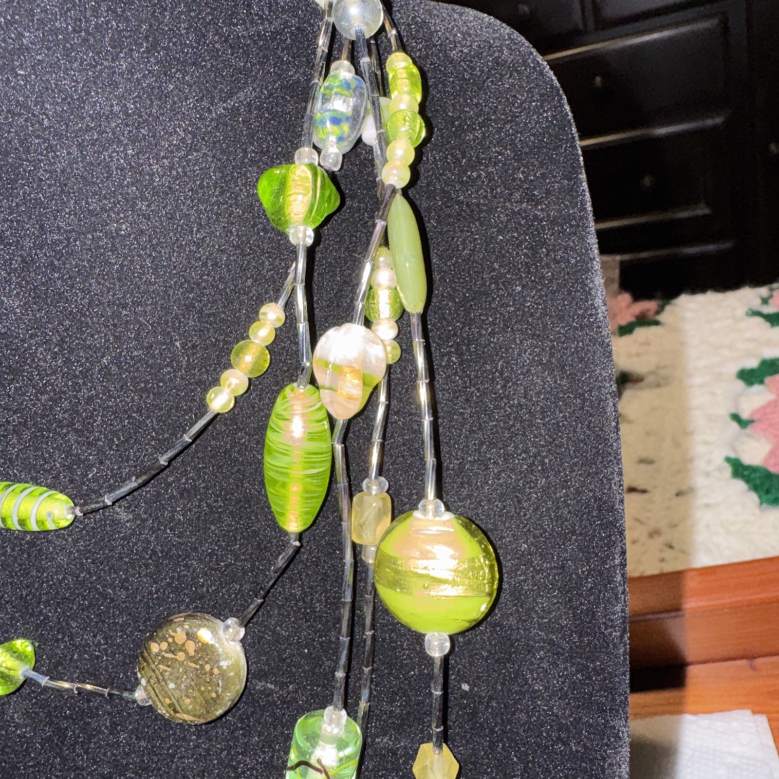 Vintage Chico’s Glass Beaded Green And Gold Colored Necklace 26 In 4 In Extende