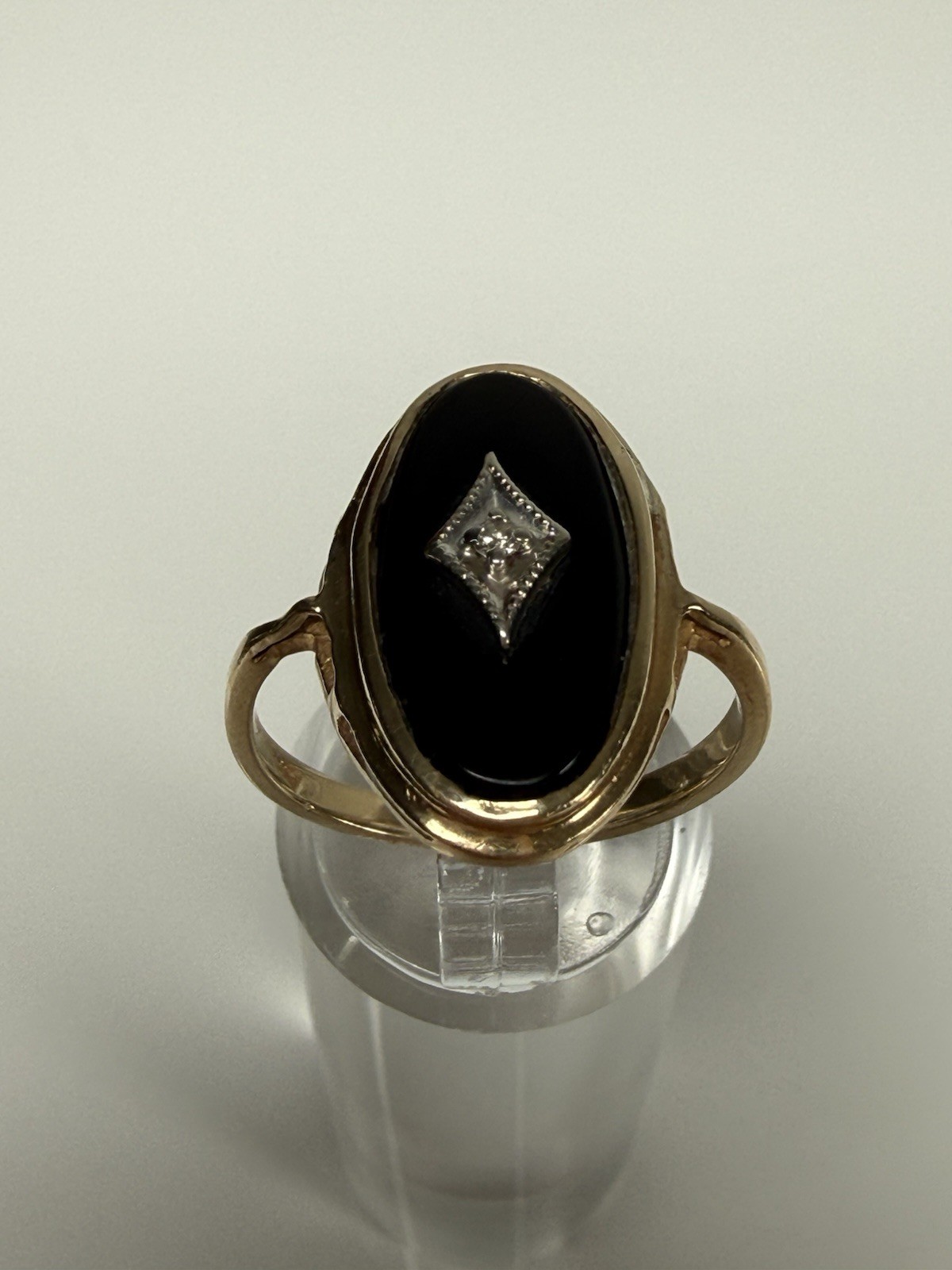 14k Yellow Gold Diamond Oval Black Onyx Size 7 Ring Art Deco