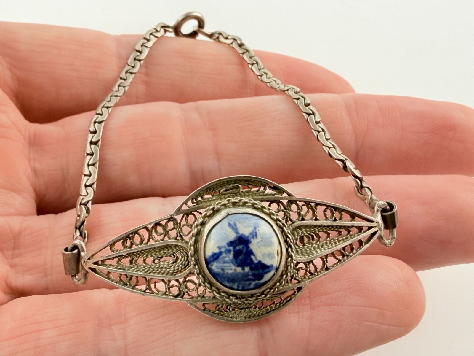 Vintage 800 Silver Filigree Blue Delft Dutch Porcelain Windmill Bracelet 7.25 In