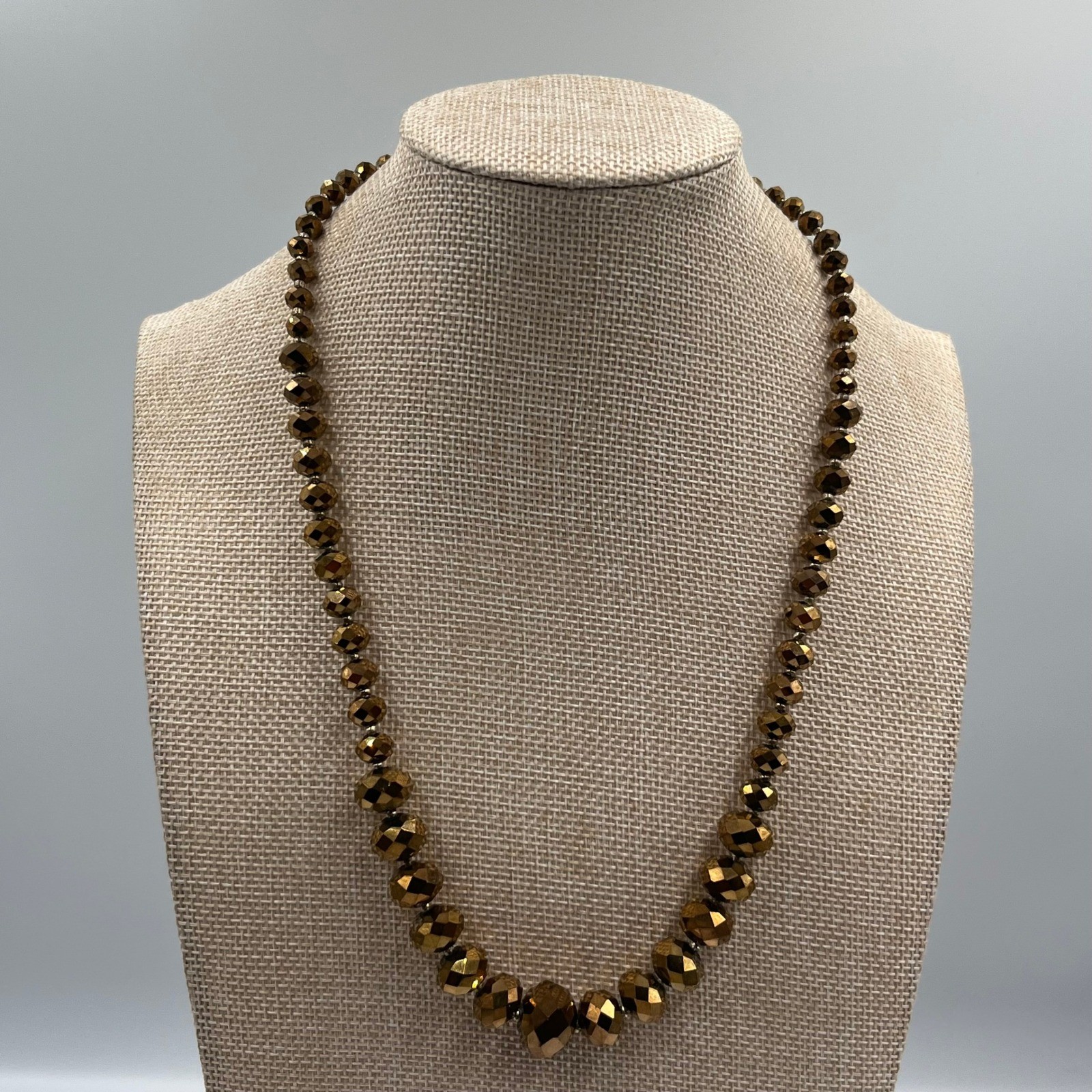 Vintage Faceted Glass Bead Jewelry Set – Graduated Necklace & 3 Stretch Bangles