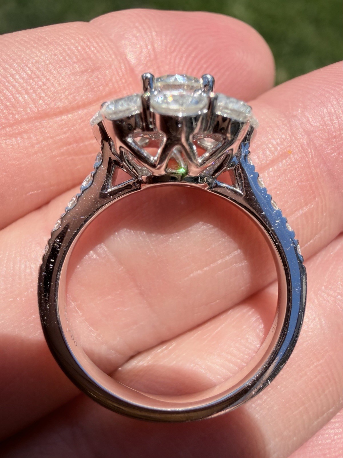 GORGEOUS 18K WHITE GOLD & NATURAL DIAMOND CLUSTER RING 2.29 CTW “JGJ” 6 3/4