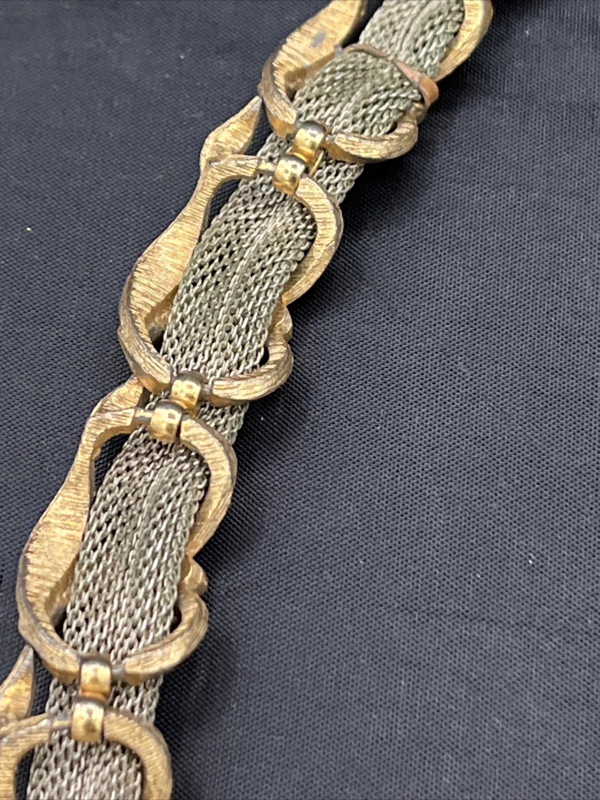 Vintage Silver Tone Chain Mail Link Choker Necklace Gold Articulated Links 14”