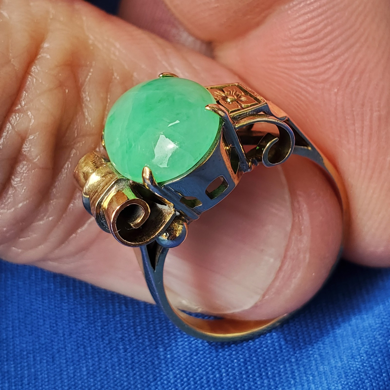 Original EARTH MINED Green Jadeite Jade Antique Engagement Ring SOLID 14K GOLD 8