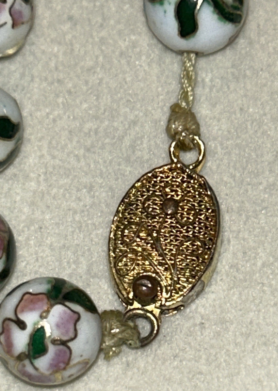 Vintage Cloisonné Enamel Beaded Necklace White Floral Hand Knotted 24” 1960s MCM