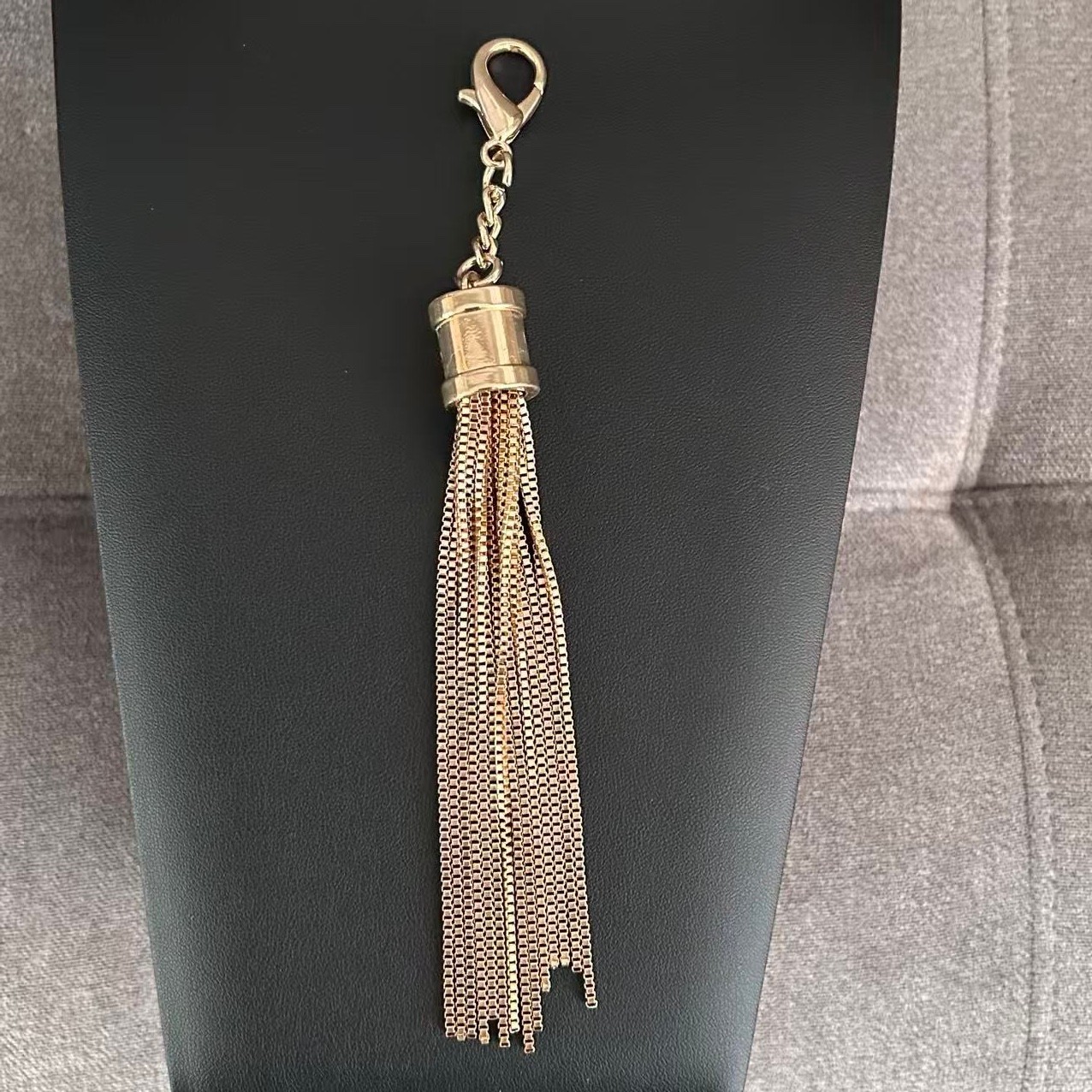 Vintage Gold Tone Box Chain Tassel Charm Pendant Purse Keychain Art Deco 1980s