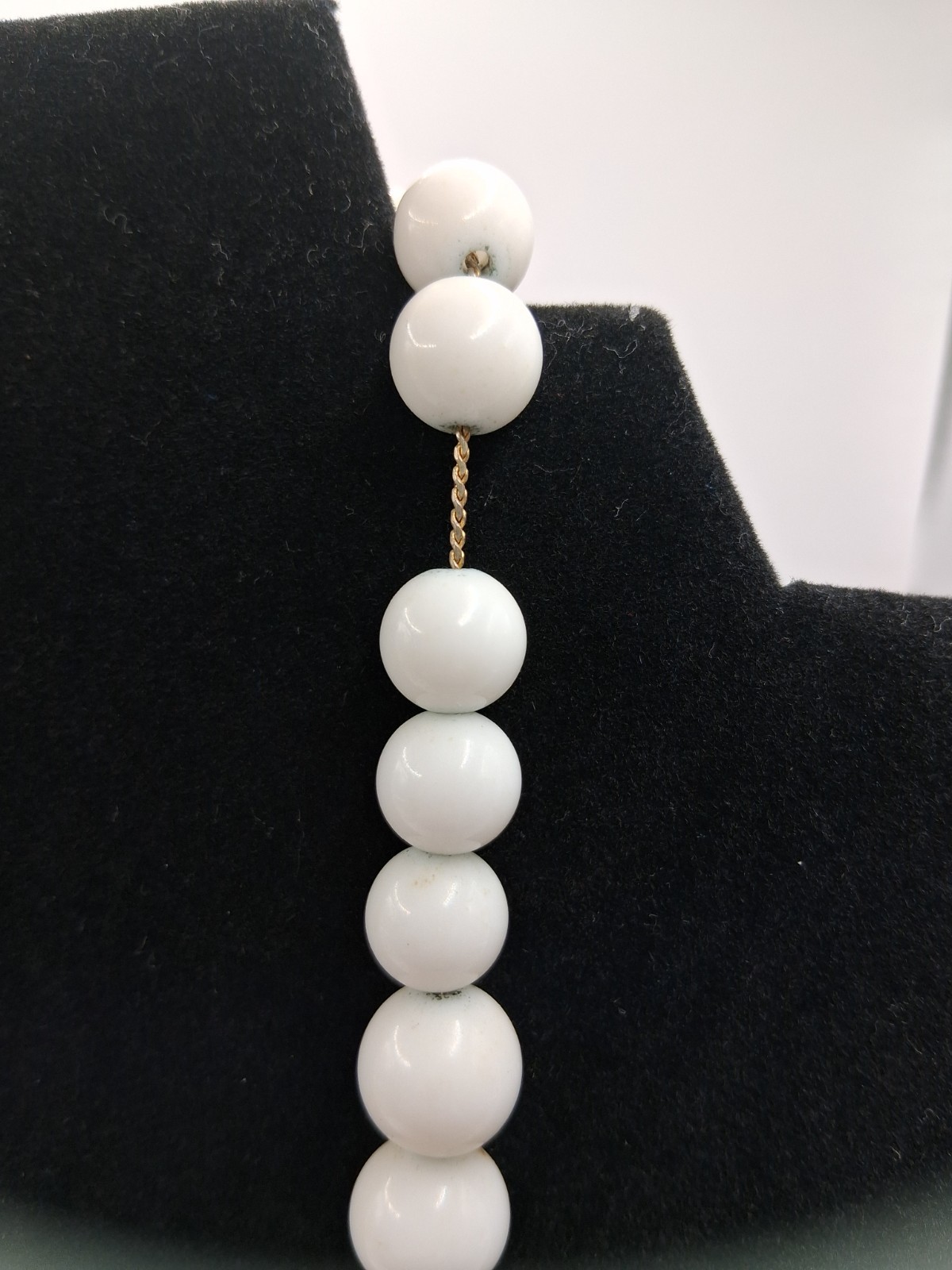 Vintage, White and Sunny Yellow Beads, Hook Clasp, Strung On Thin Chain, 25″