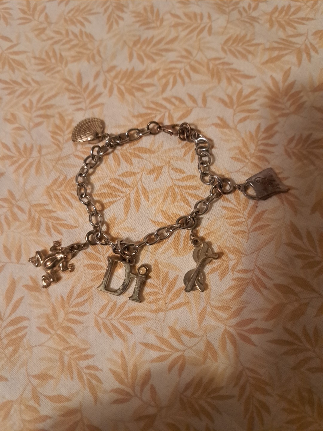Gold Plated Vintage Charm 7.25 In. Bracelet Includes 5 Charms