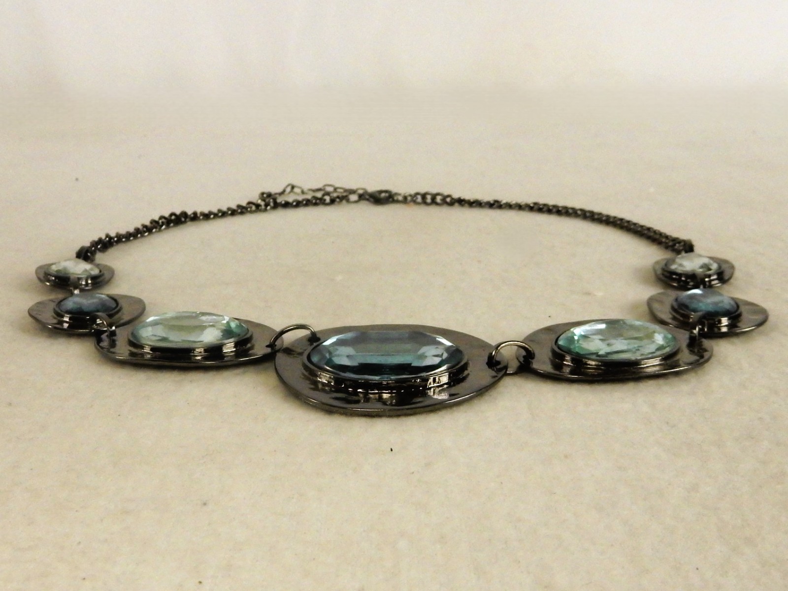 23″ Vintage Silver Tone, Faceted Aquamarine Segmented Fashion Necklace JWL-860