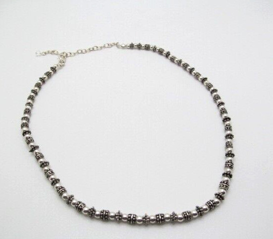 Vintage Silver Tone Ball Bead & Barrel Beaded 5.3mm Necklace 16 to 19.25 Inch