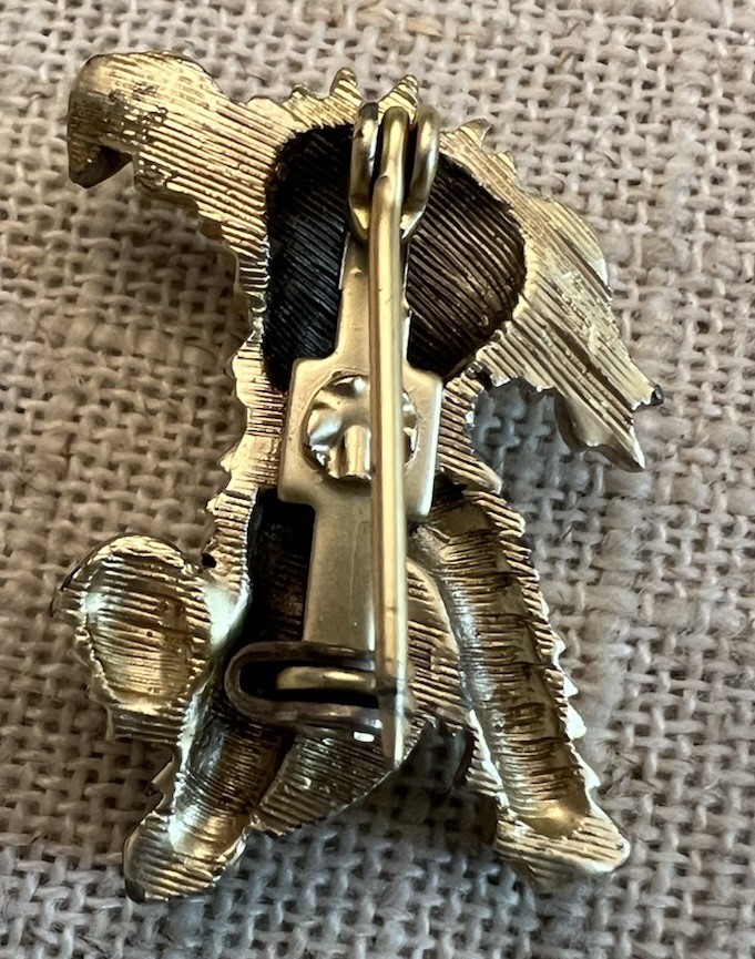 Adorable Gold Doggie Brooch About 1 Inch Black Bead Eyes Dog Puppy Shizu Yorkie