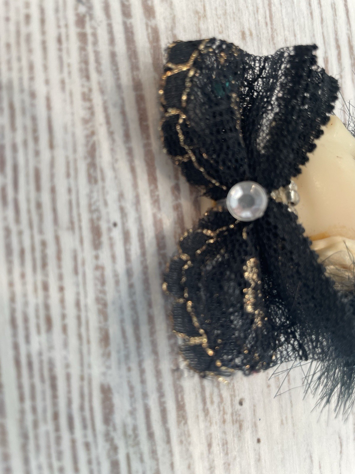Vtg Statement Brooch 1920s Style Lady With Faux Fur Hat 3×2 Inches