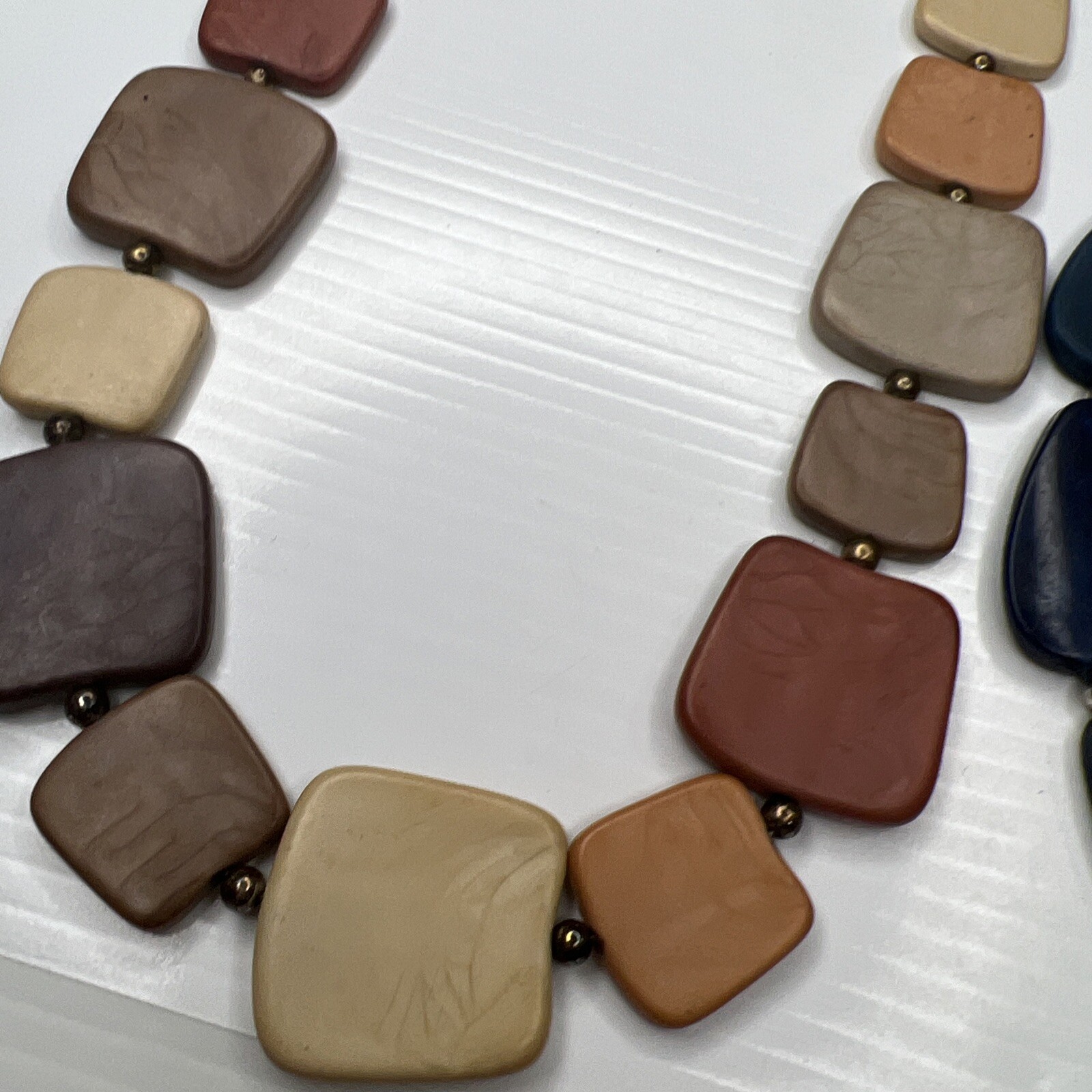 H7 Lot Blue Teal Beige Tan Taupe Resin Acrylic Boho Hippie Mod Retro Necklaces