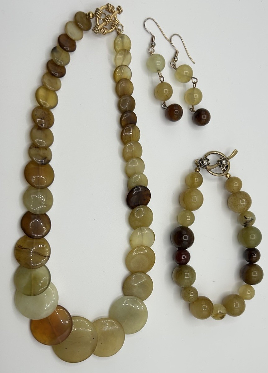 VTG Lot Retro Earth Tones Gem Stone Bracelet Earrings Choker Necklace Toggle