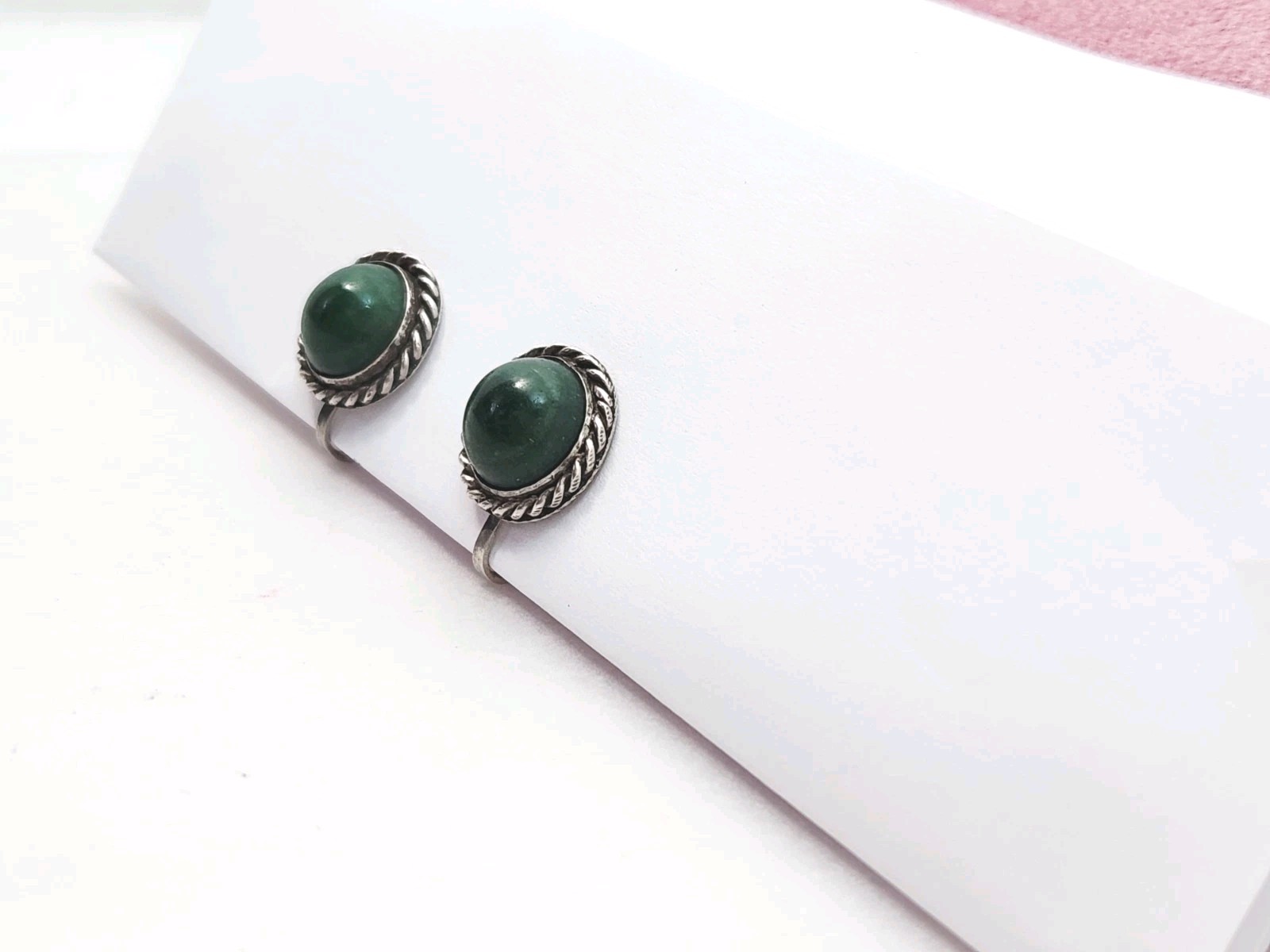 Vintage Sterling Silver Dark Green Cabachon Stone Stud Earrings Screw Back 925