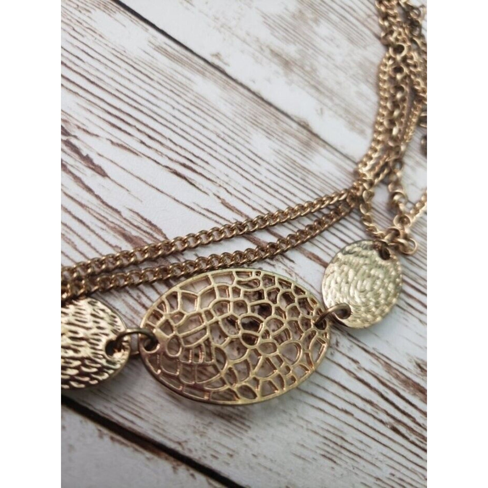 Vintage Necklace – Long Layered Necklace Gold Tone with Oval Detail