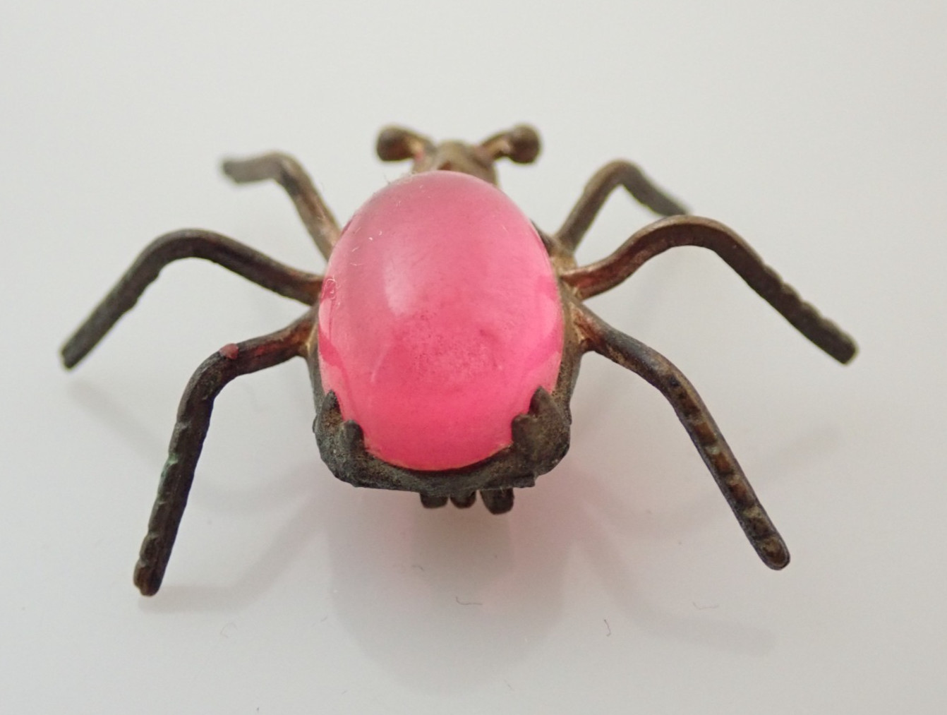 Vintage Pink Lucite Jelly Belly Spider Bug Brooch Pin