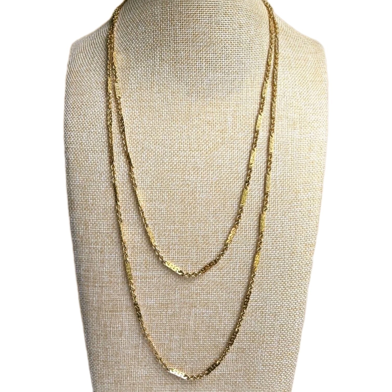 Vtg Monet Textured Bar Link Gold Tone Station Necklace Long Layering Chain 54″