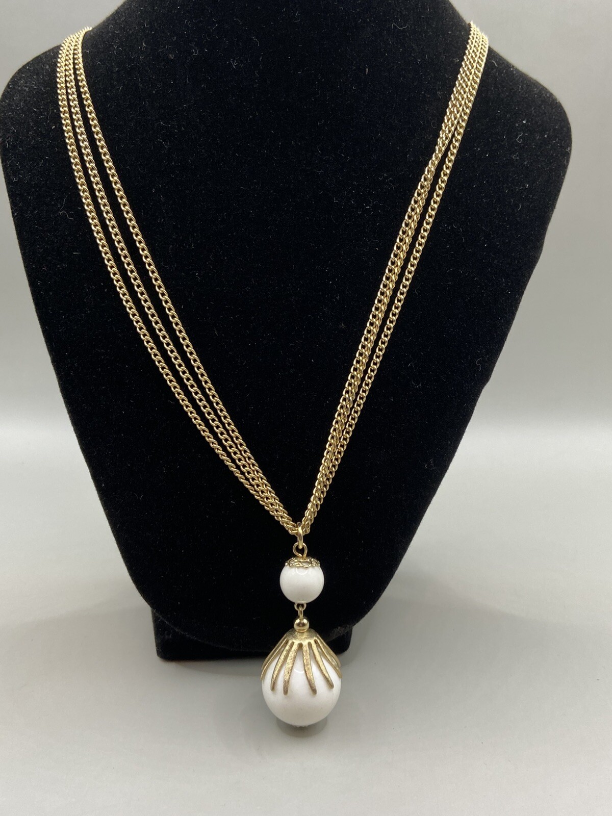 Vintage Gold Tone Multi Strand Necklace w/Tassel Style Pendant