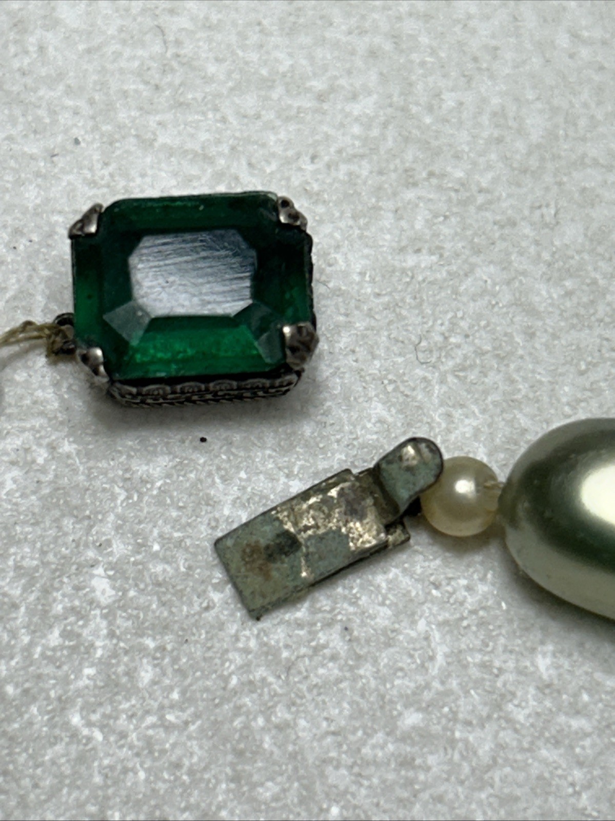 Vintage Beaded Bracelet With Sterling Clasp And Simulated Emerald