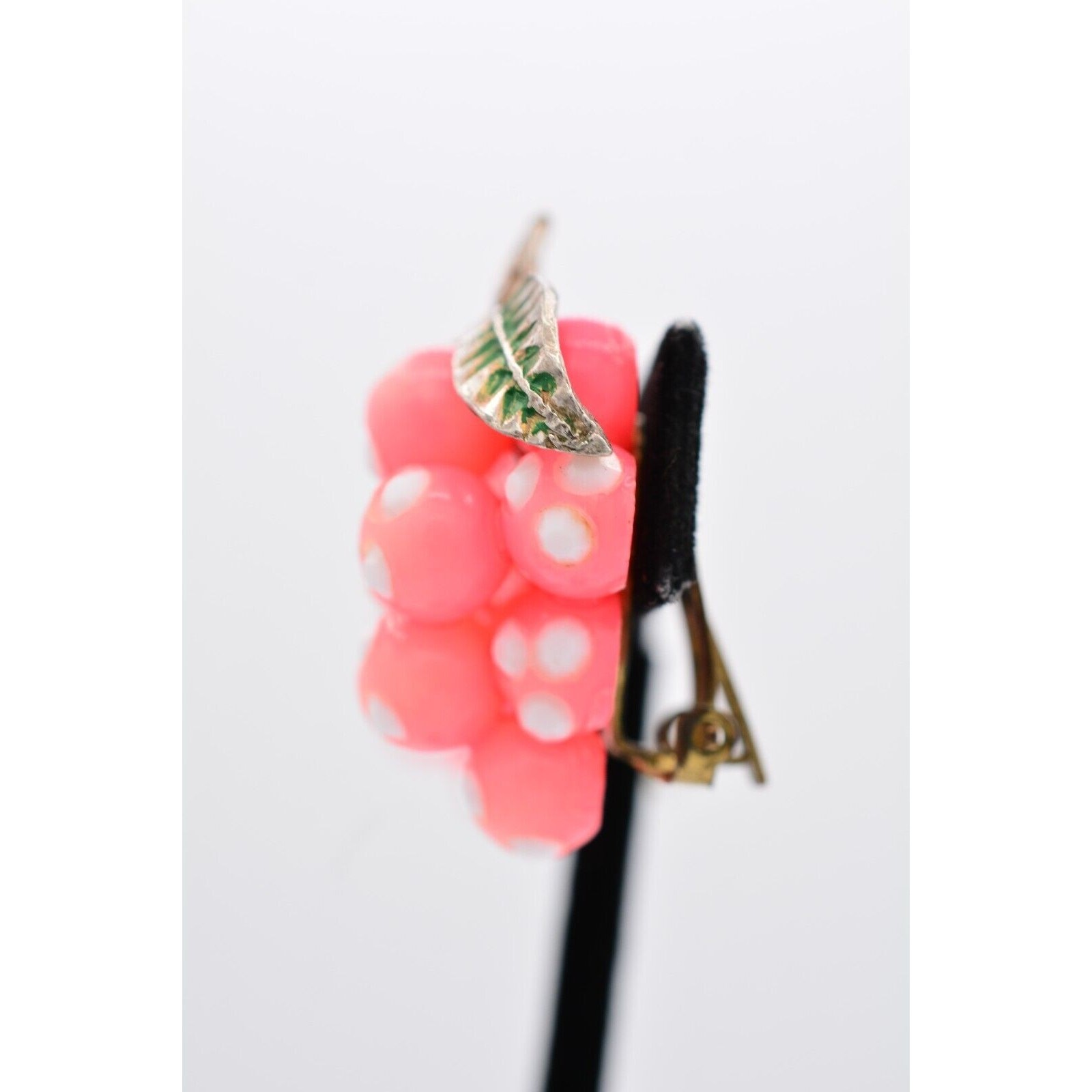 Vintage Grapes Clip On Earrings Pink Glass Resin Enamel Chunky Antique 50s BinAY