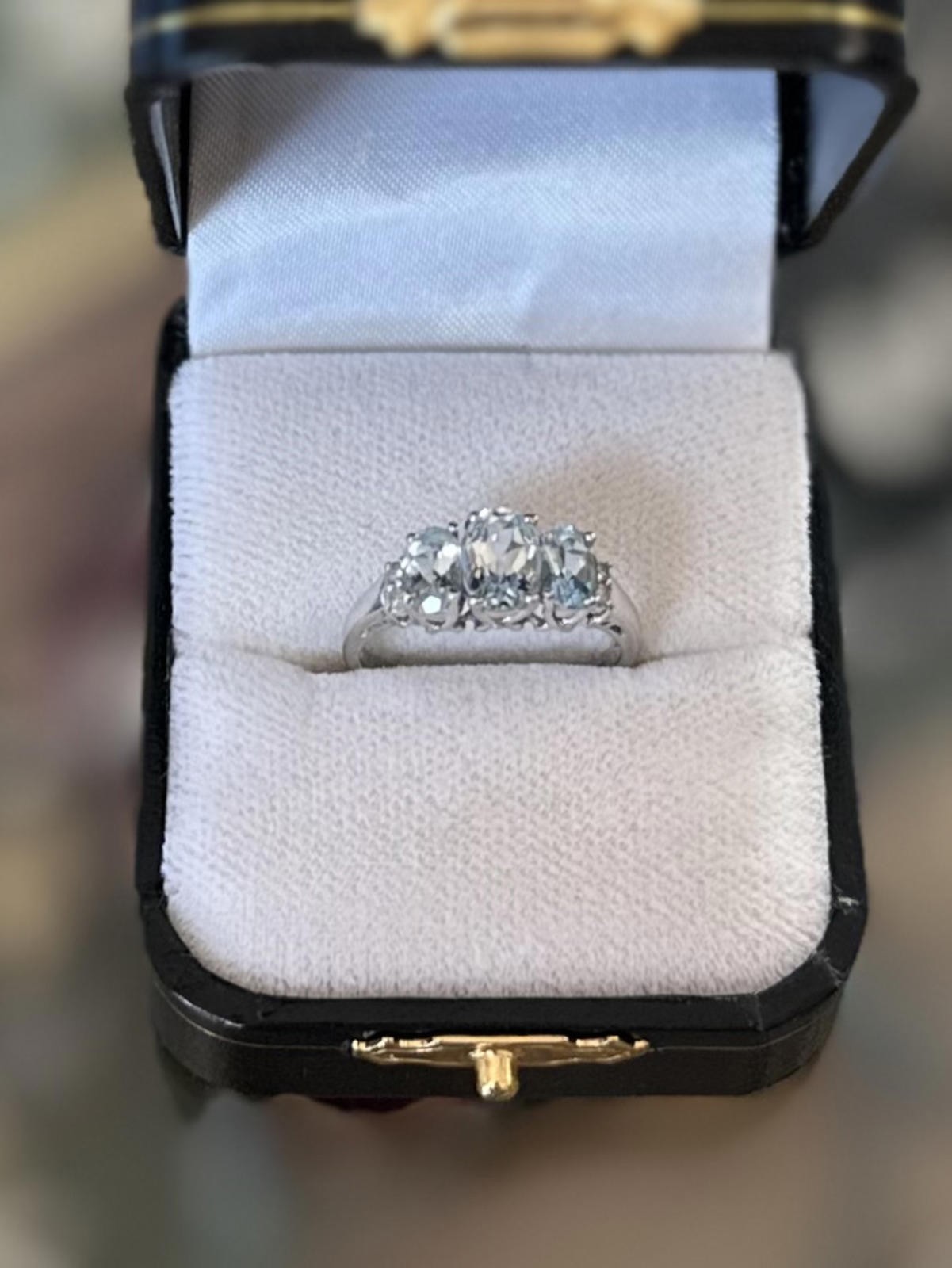 Vintage 14k White Gold Faceted Aquamarine & Diamond Ring US Size 7 1/2