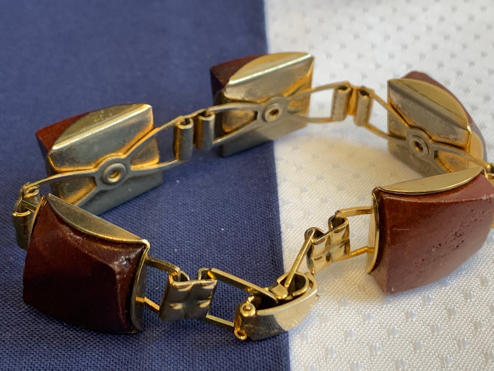 Vtg Costume Jewelry Lot Mid Century Modern Natural Earthtones Wood Faux Coral