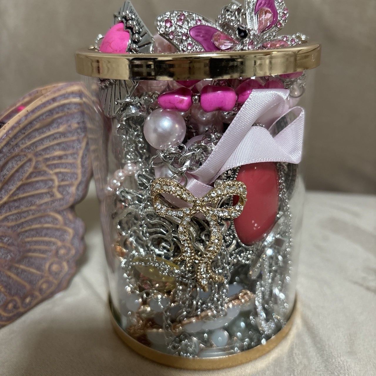 Mystery Jewelry Jar ;50 Pieces In Butterfly Jar Purple Pink White Silver & Gold
