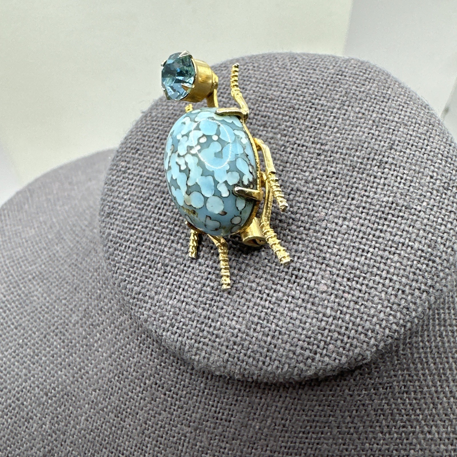 Vintage BEETLE BUG INSECT PIN Brooch Gold Tone Rhinestone 1.25”