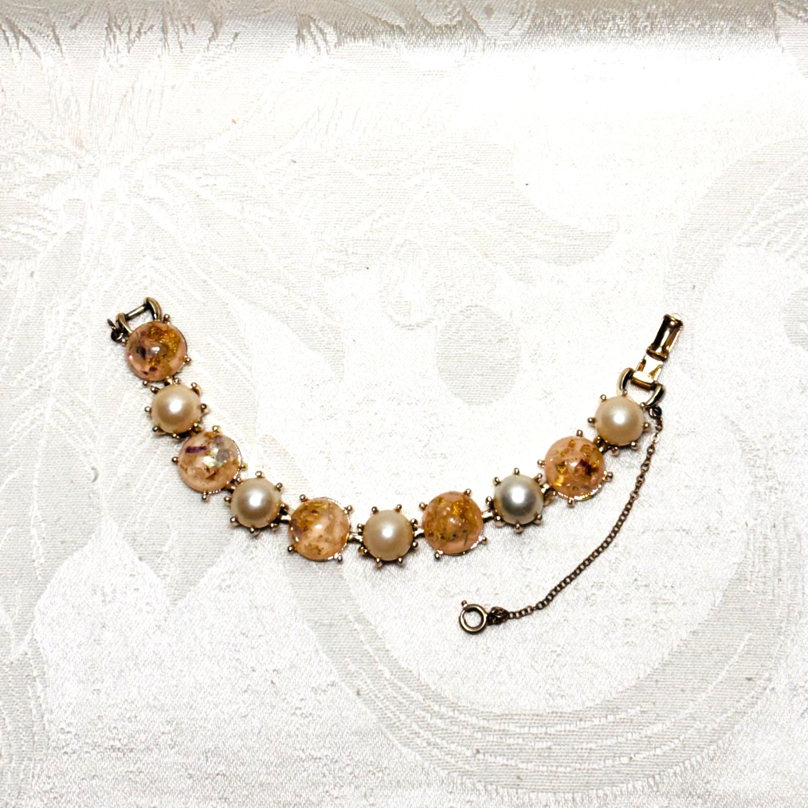 CORO pink confetti Lucite cabochon faux pearl bracelet fold over clasp vintage