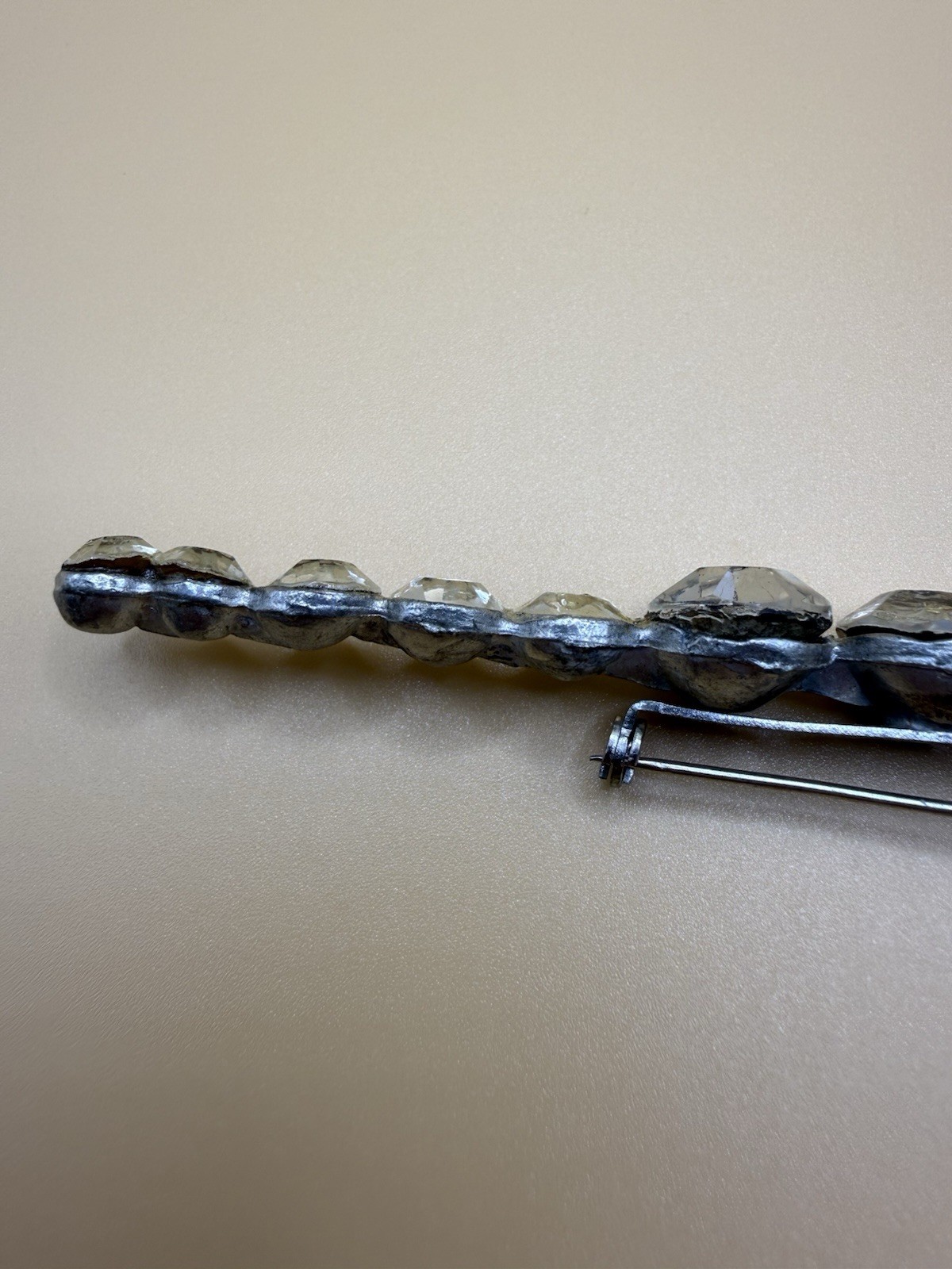 Vintage Brooch Pin Bar Style With 13 Clear Rhinestones