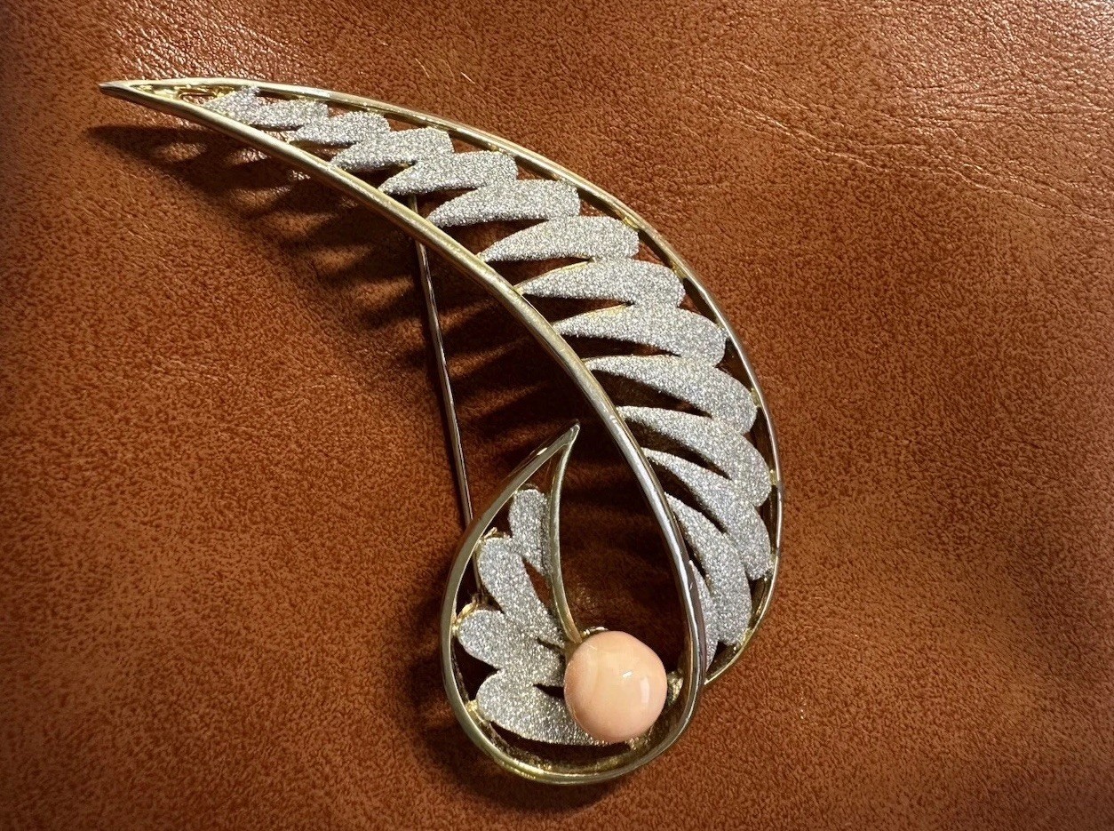 Vintage Japanese Momo Coral Leaf Brooch Pin