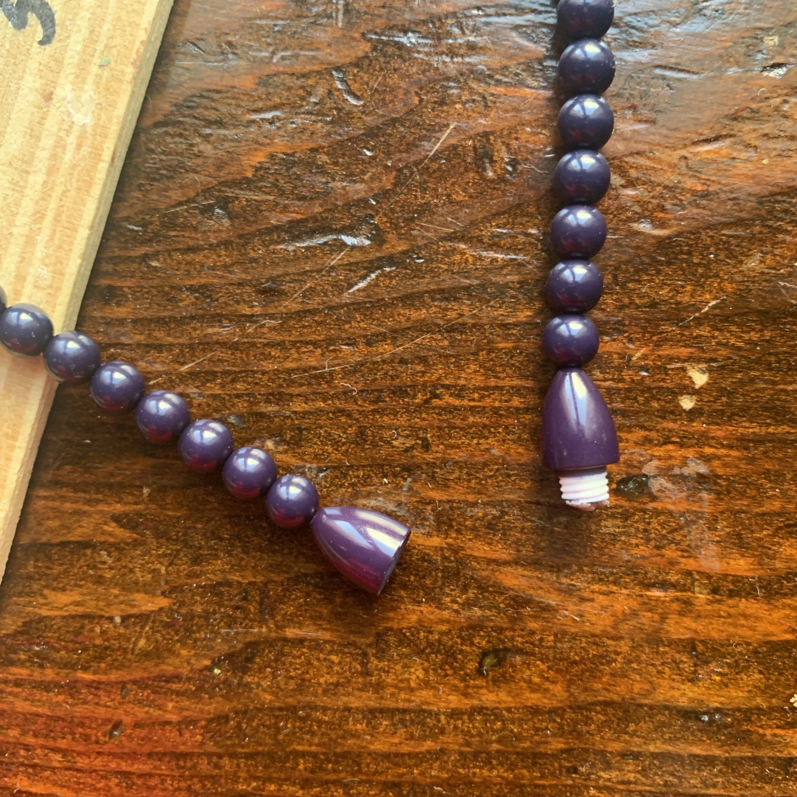 Graduated Purple Plastic Bead Necklace Retro Style 22 Inches