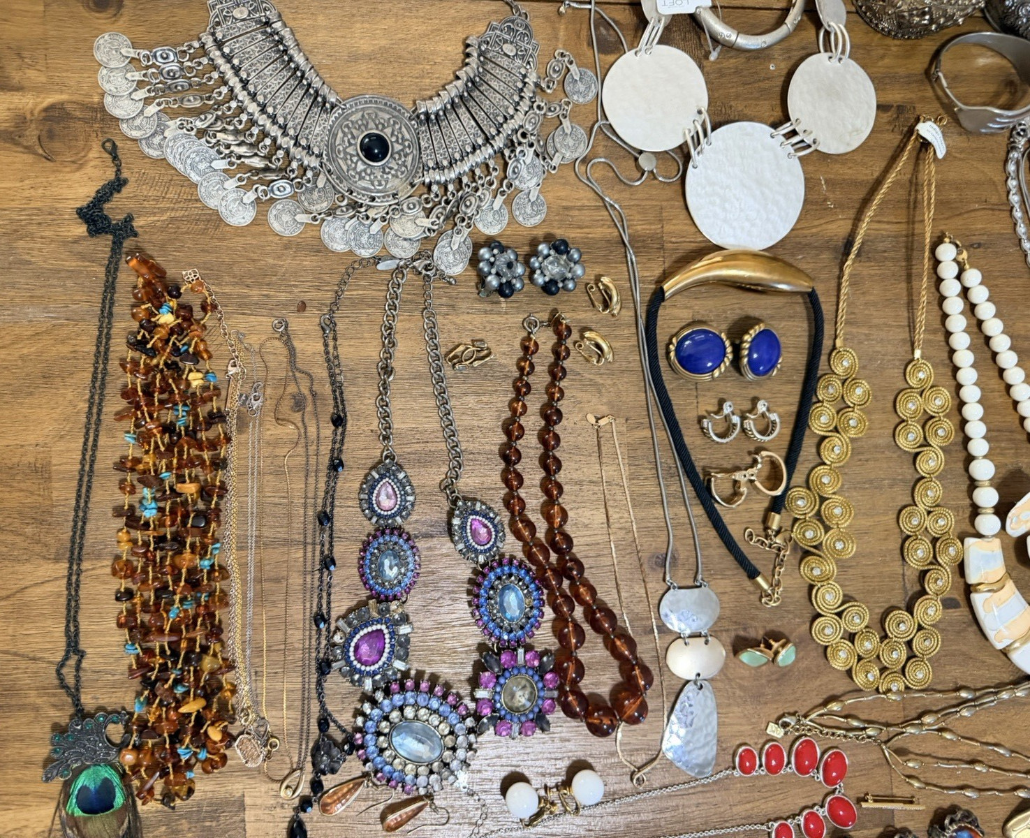 Vintage Modern Costume 99 Pieces Jewelry Lot Signed Necklace Earrings Broach