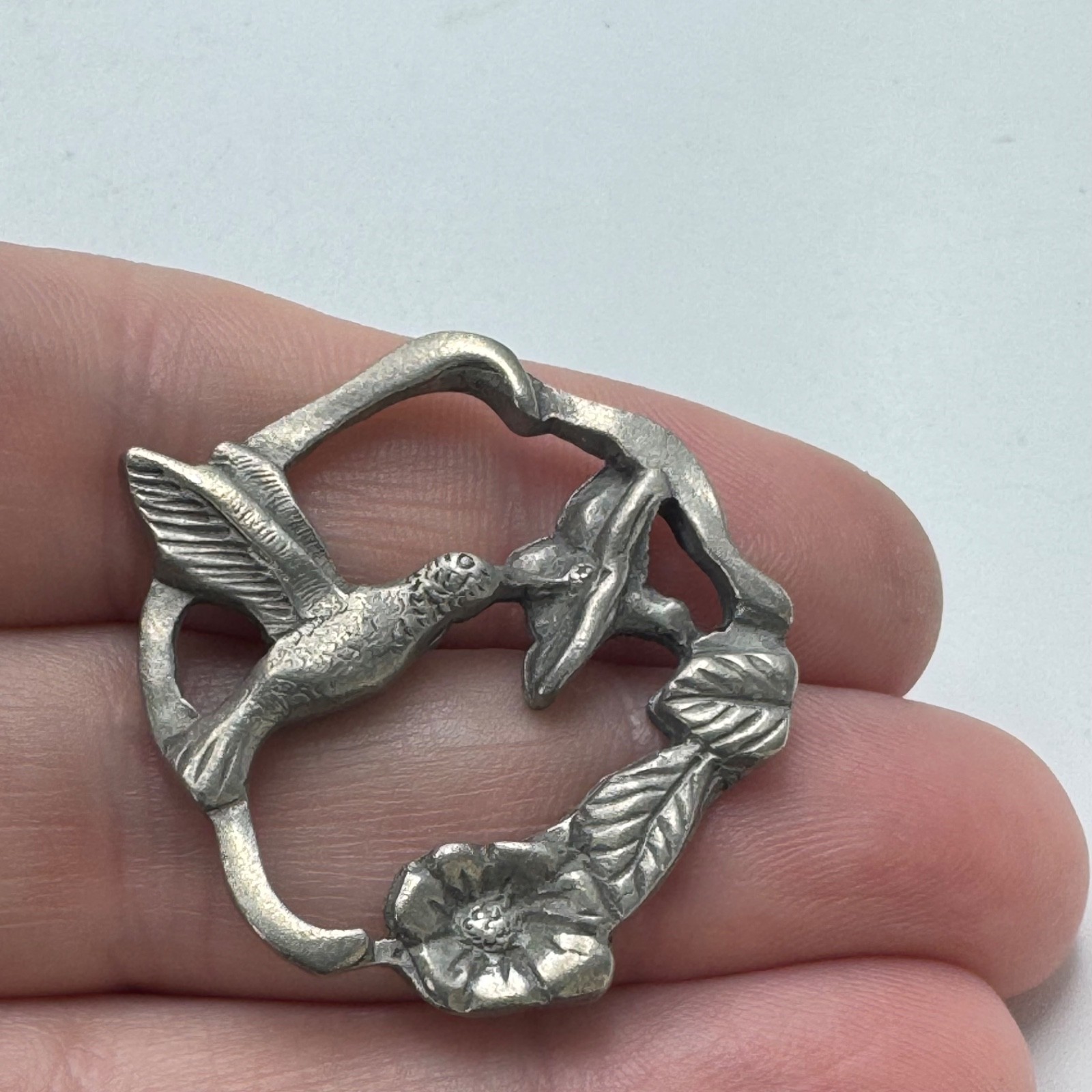 Vintage Silver Hummingbird Flower Heart Nature Garden Lapel Pin Souvenir