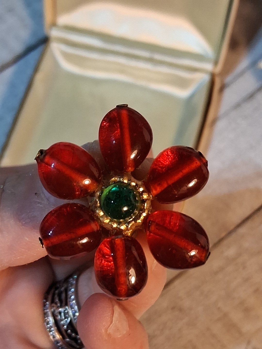 Vintage Red & Green Gripoix Glass Gold Flower Clip-On Earrings Stunning!