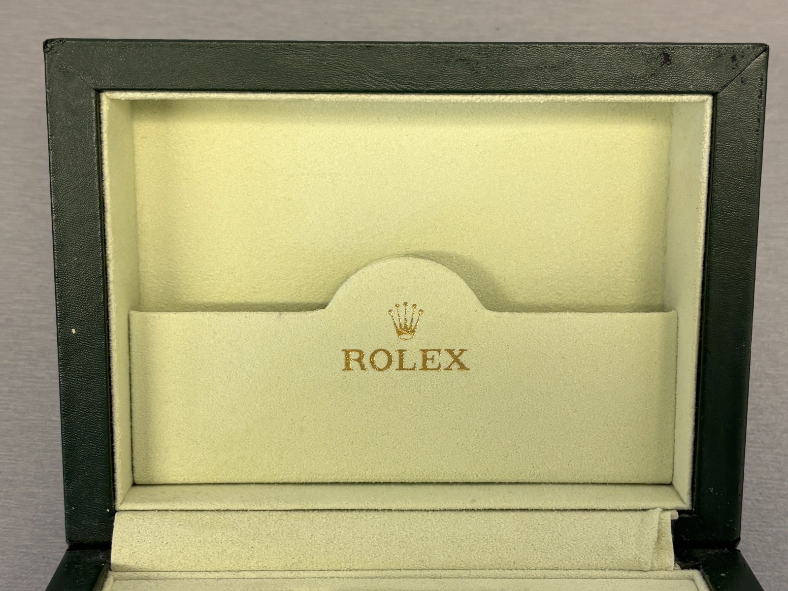 AUTHENTIC GREEN WAVE PATTERN ROLEX WRIST WATCH DISPLAY BOX- NICE!