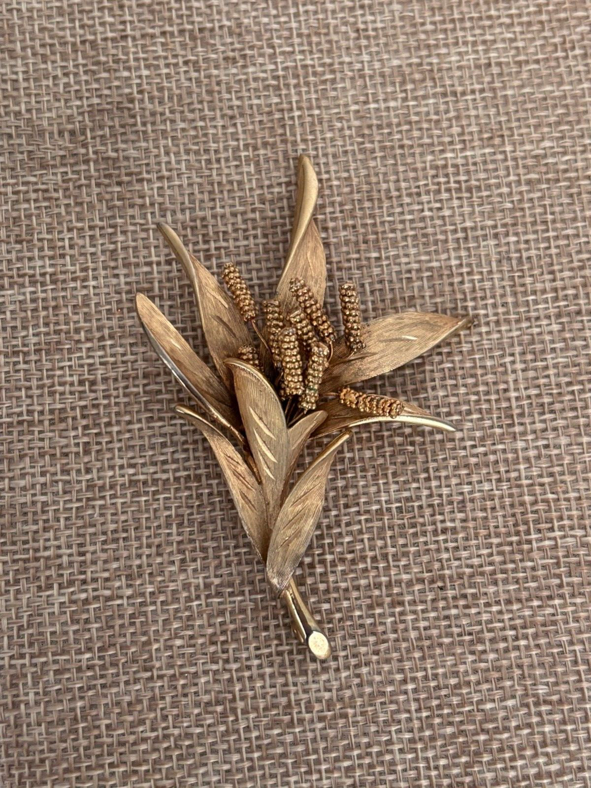 Vintage Stalks of Wheat Brooch Pin Goldtone 3″ Unsigned – may be Kramer D80