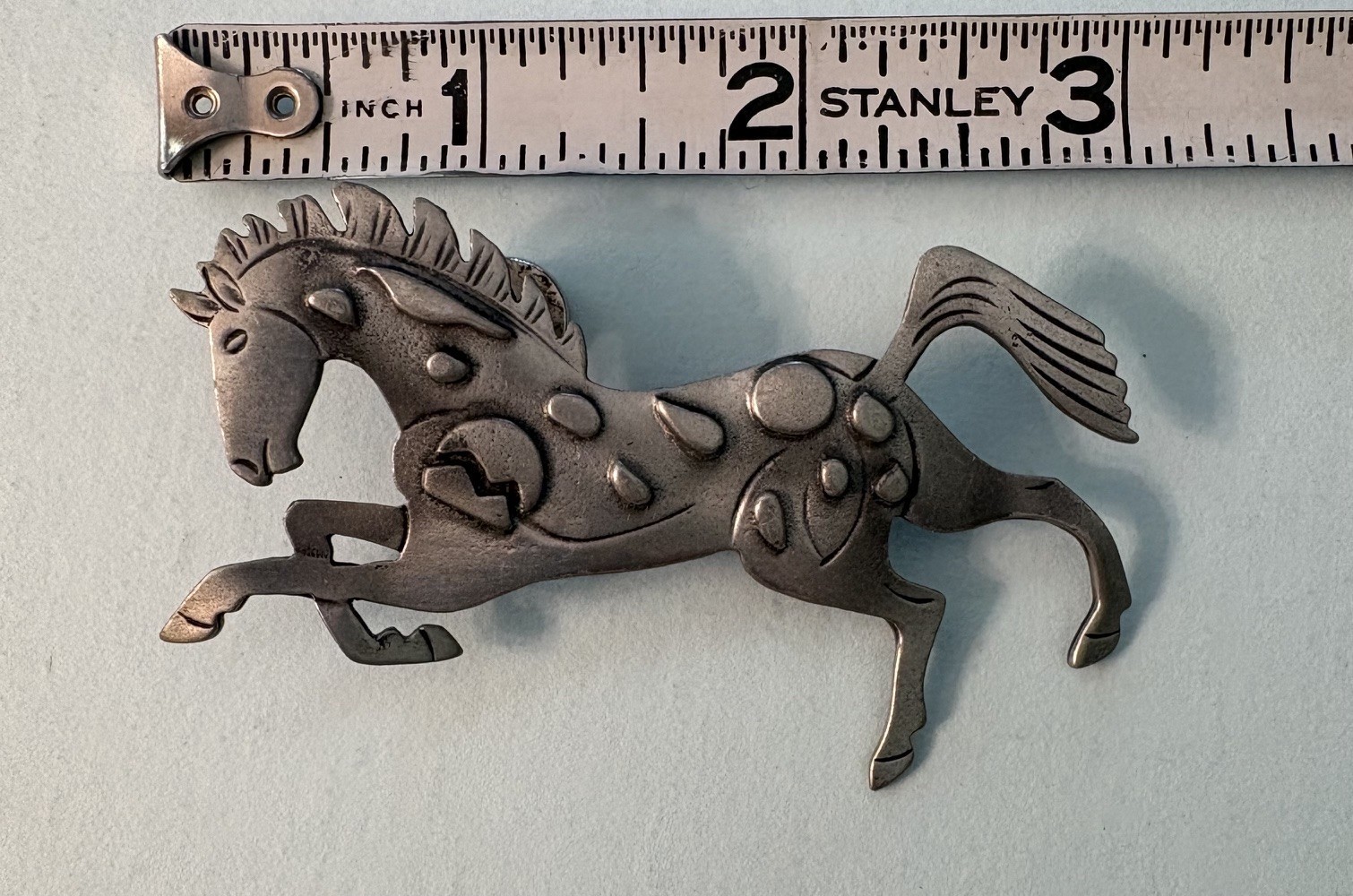 Nice Appaloosa Horse Brooch / Pin. Approximately 3″ x 2″. Possibly Pewter.