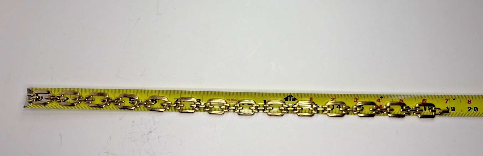 Vintage Avon Gold Tone Link Necklace 19” 3/4” Wide Statement Chain Signed