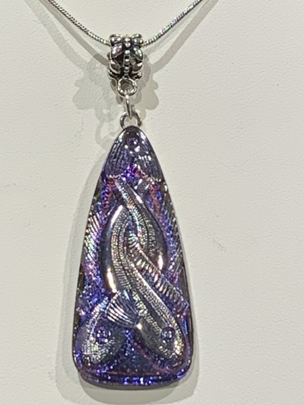 RARE-ANTIQUE EGYPT REVIVAL VIOLET/BLUE FLASH CZECH GLASS SERPENT NECKLACE.s-NEW