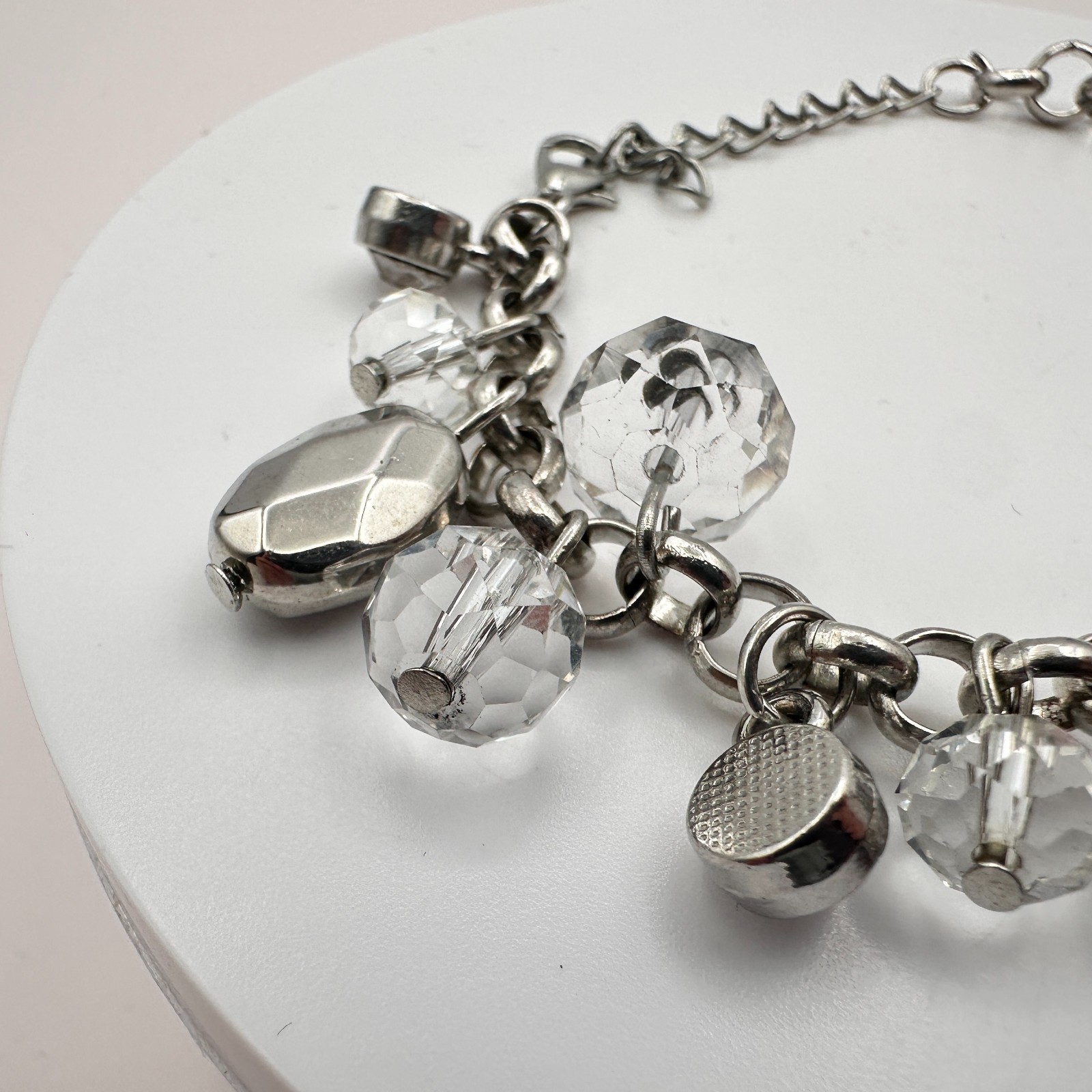Vintage Y2K Silver Tone Faceted Beaded Charm Bracelet Women’s Classic Jewelry