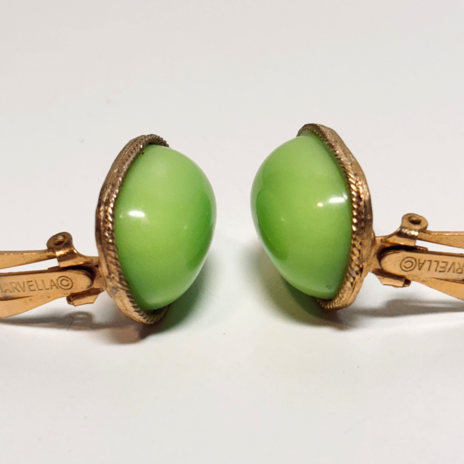MARVELLA earrings lime green cabochon block ovals goldtone metal clip on vintage