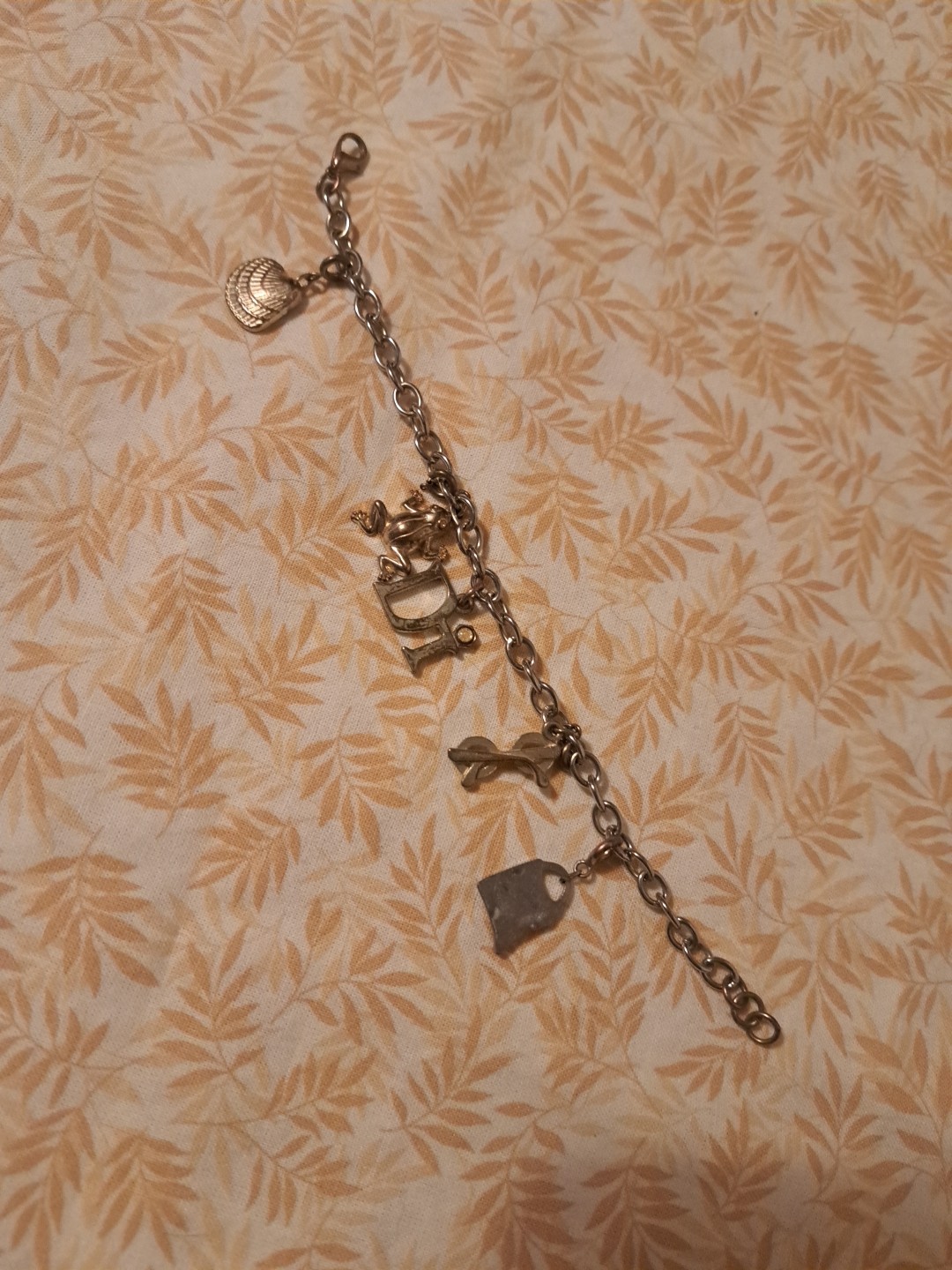 Gold Plated Vintage Charm 7.25 In. Bracelet Includes 5 Charms