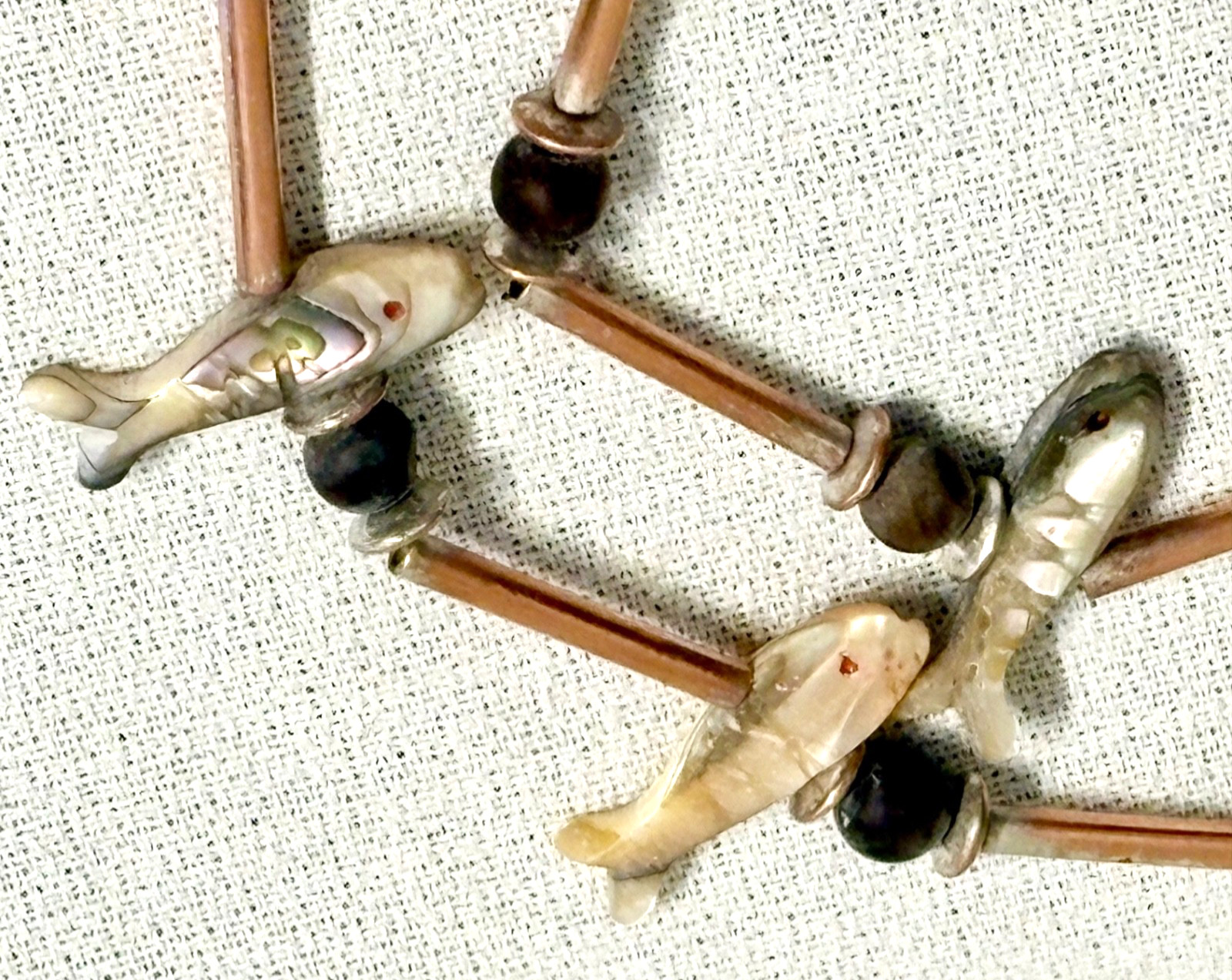 VTG. Unusual Copper Tubing & Mother of Pearl Fish Fetish Necklace, 32”, 10 Fish