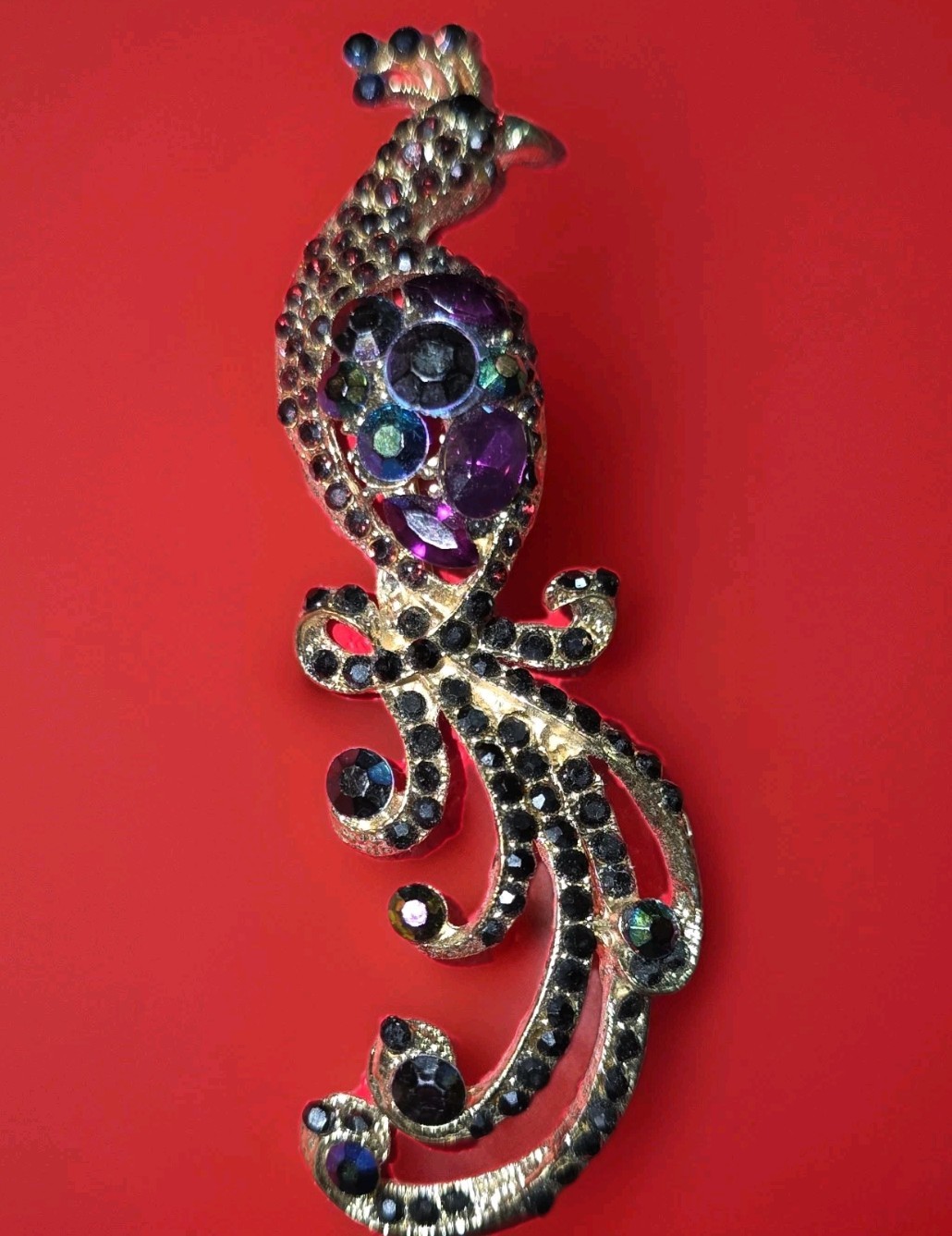 Vintage Colorful Peacock Purple Blue Aurora Borealis Faceted Rhinestone Brooch