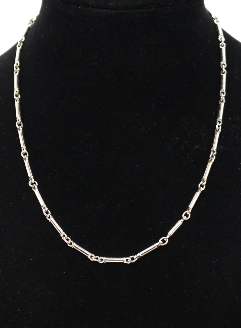 Vintage Silver Tone Bar Link Chain 16 Inches