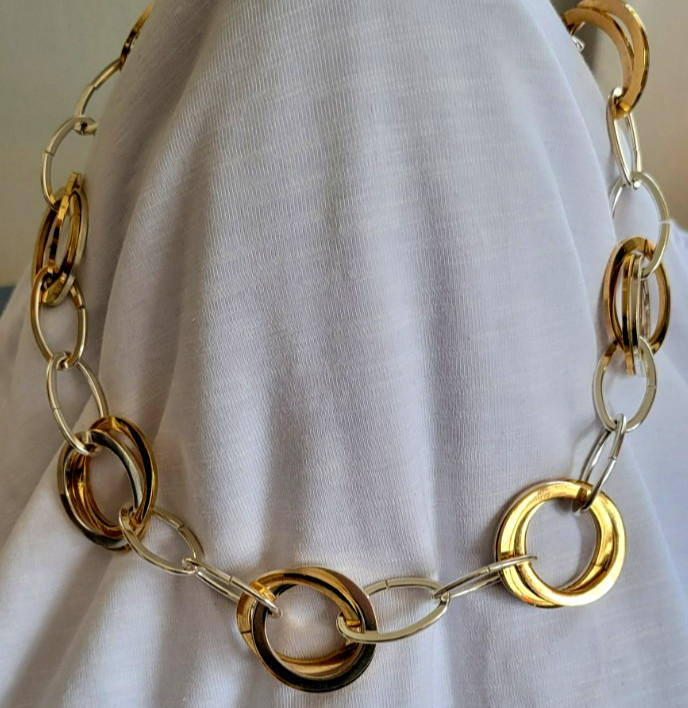Vintage Ralph Lauren Two Tone Circle Link 18″ Toggle Necklace